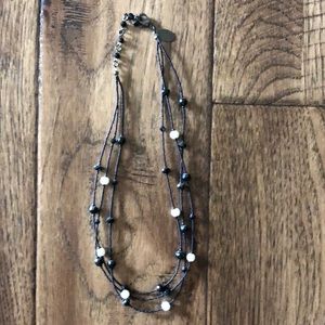 WHBM Black and Pearl Necklace EXC COND